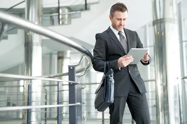 7 tips to become a young and successful entrepreneur